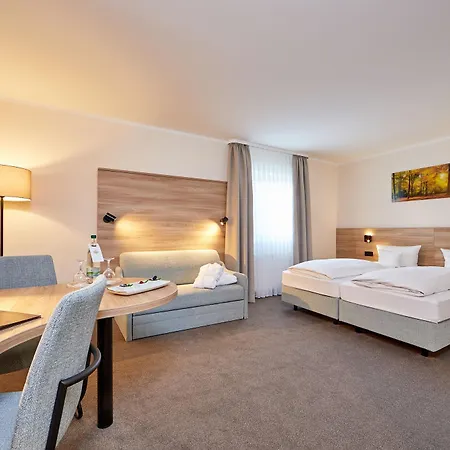 Linderhof Hotel