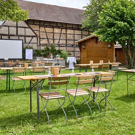 Linderhof Szálloda 4*