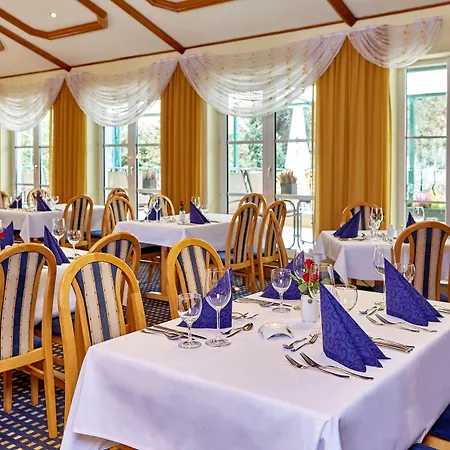 Linderhof Hotel