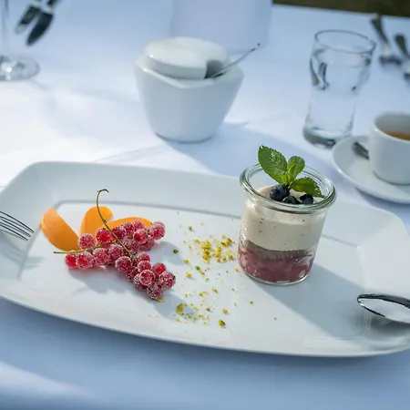 Linderhof Отель 4*