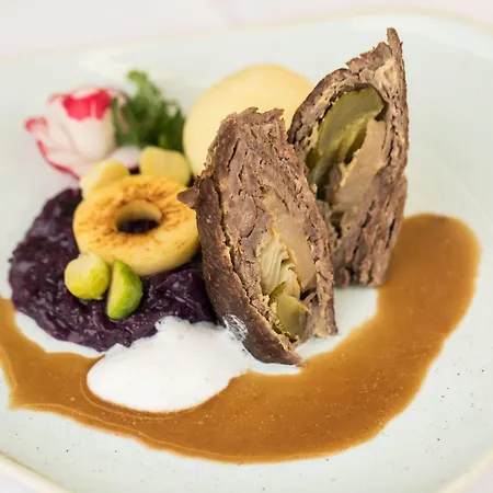Linderhof Hotel 4*