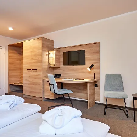 Linderhof 4* Erfurt