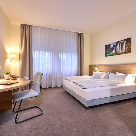 Linderhof 4*