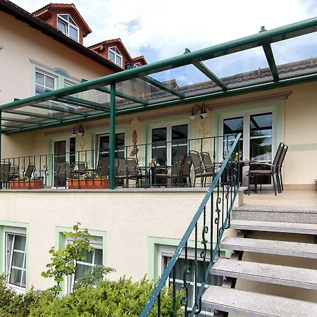 Linderhof Hotel 4*