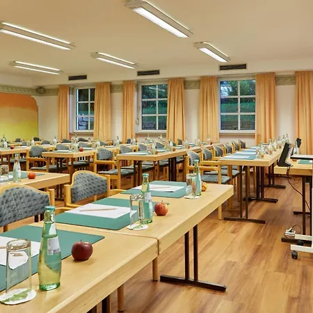 Linderhof Hotel 4*
